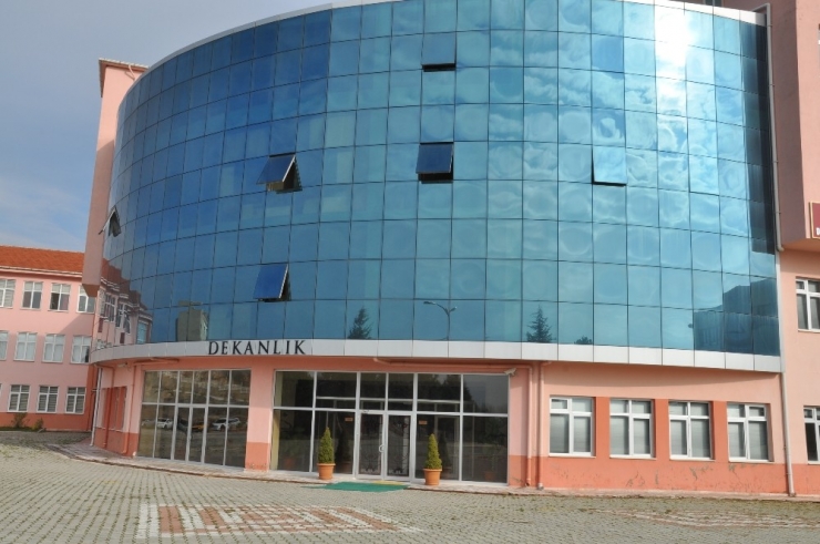 Simav’da Makine Mühendisliği’ne Kayıt Kriterleri Tamamlandı