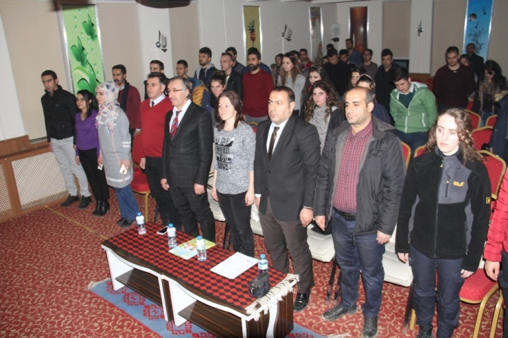 Şemdinli’de Şiir Ve Müzik Dinletisi