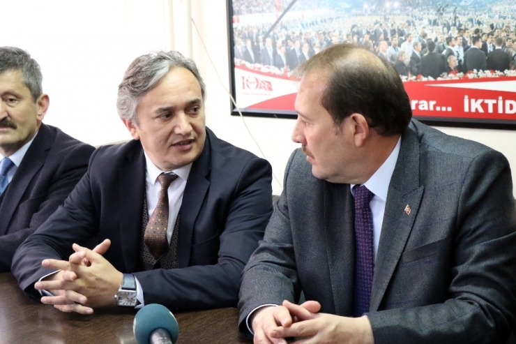 Chp’li Özel’e Mhp’den Sert Yanıt; ’İstediğin Kadar Ağla, Cırla Bu İş Böyle Devam Edecek’