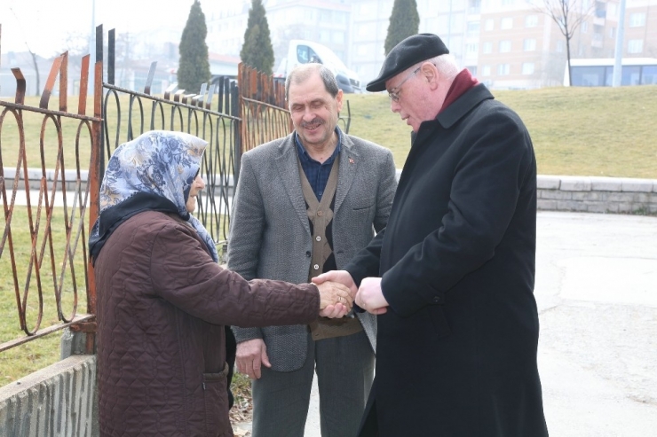 Başkan Kurt Yenidoğan Mahallesi’nin Sorunlarını Dinledi