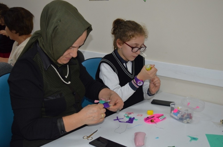 Kartepe’de Anne Çocuk Saati