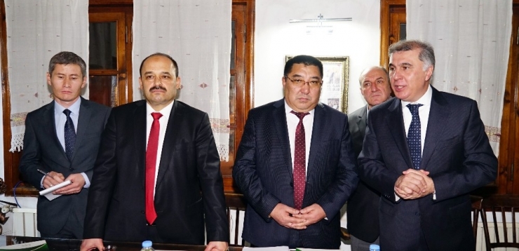 Kırgızistan’dan Türkiye’ye Organik Et İthal Edilecek