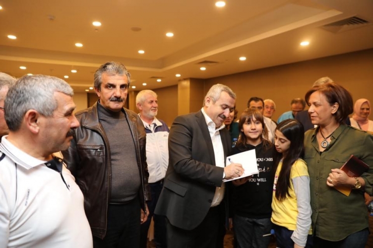 Başkan Baran’ın Yazdığı Şiirler Kitap Oldu