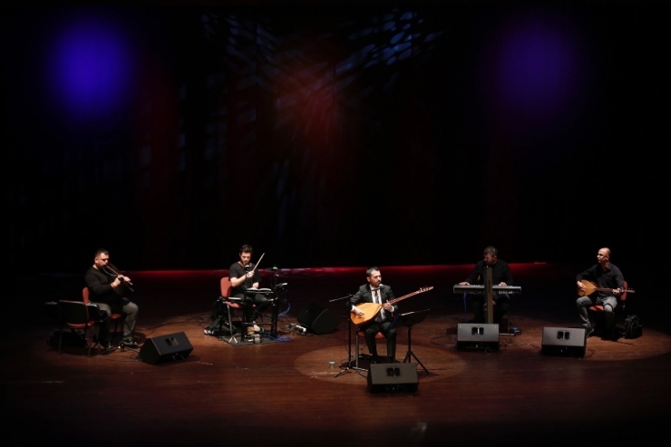 Küçükçekmece’de Türkülerle Müzik Ziyafeti