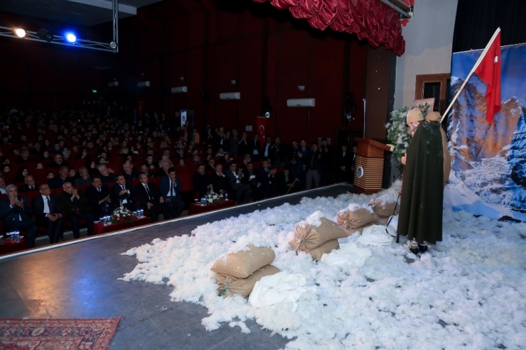 Sarıkamış Destanı Oyununa Yoğun İlgi