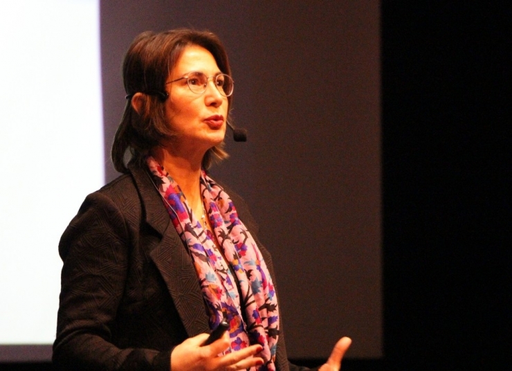 Dr. Semra Levent: "İlaç Aslında Bir Zehirdir"