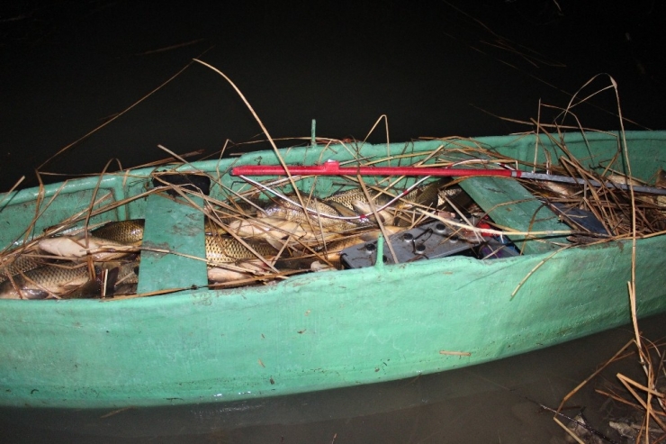 Beyşehir Gölü’nde Elektroşokla Avcılık Yapanların Ruhsatı İptal Edilecek