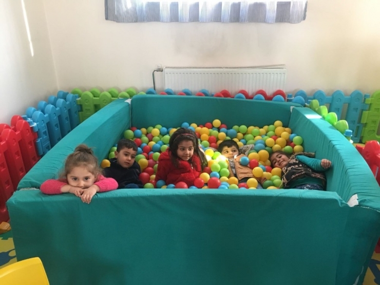 Çaldıran Belediyesinden Eğitime Destek