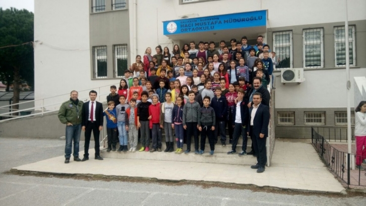 Bu Okuldaki Öğrencilerin Yarısı Lisanslı Sporcu