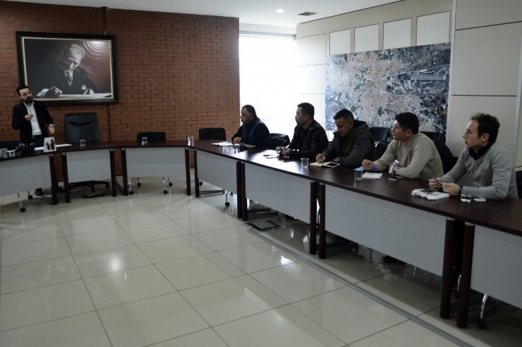 Tepebaşı Belediyesinden Belediye Personeline Tehlikeli Madde Eğitimi