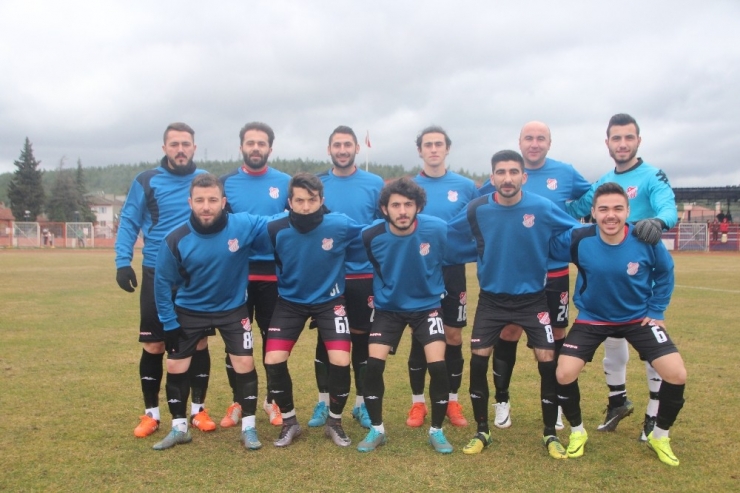 Bilecikspor:3 Gökpınarspor: 1