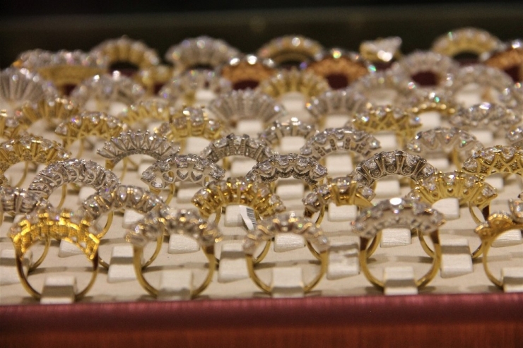 Artık "Taş" Altın Diye Satılmayacak