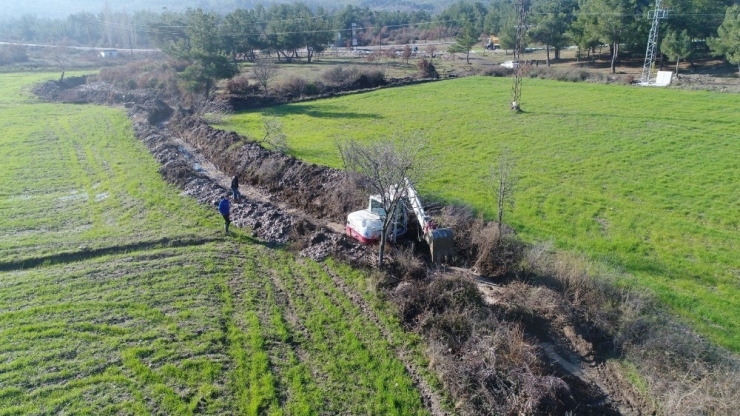 Ortaköy Mahallesi’ndeki Derede Taşkın Riski Sona Erecek
