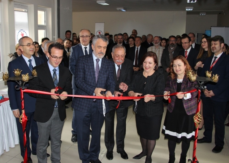 Türkiye’nin Sayılı Laboratuvarlarından Biri Omü’de Açıldı