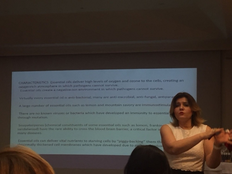 Aydın’da Eczacılara Aromaterapi Semineri