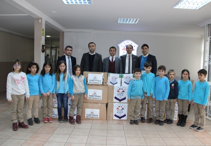 Arkadaşlarına Eğitim Desteği Sağladılar