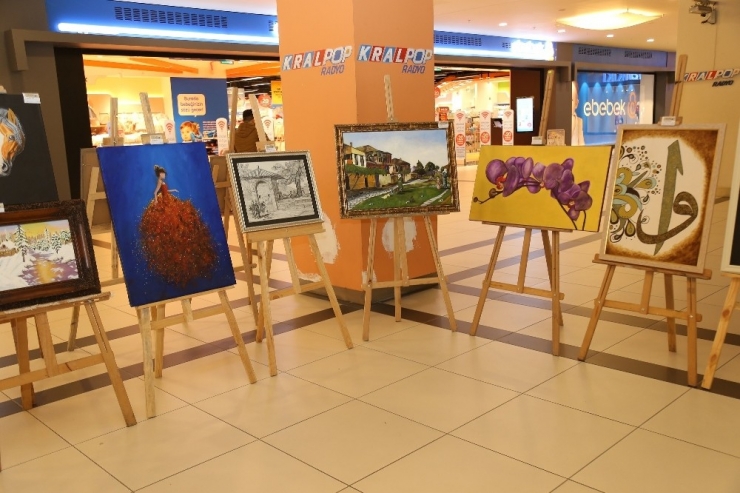 Ko-mek Resim’den Usta İşi Eserler Çıkıyor