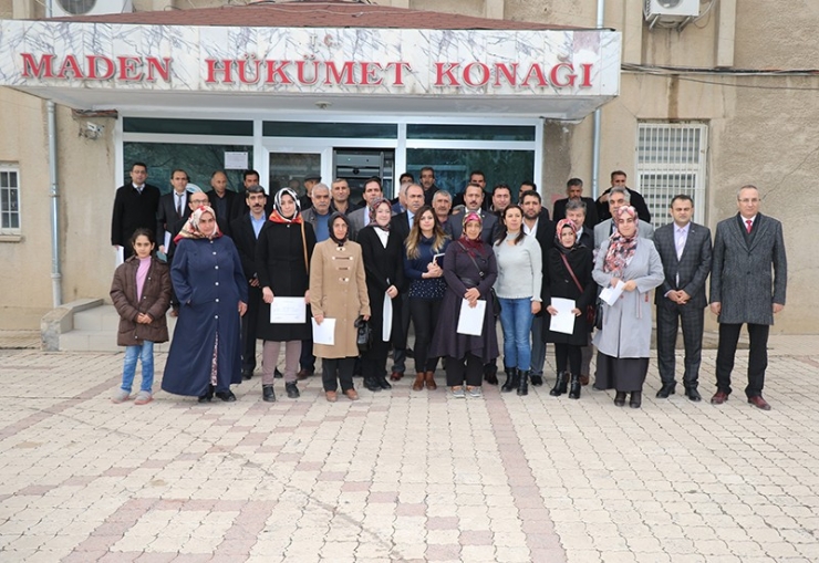 Elazığ’da Çiftçilere Sertifika Verildi