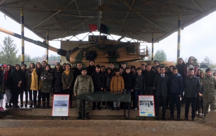 Midyat’ta Mehmetçiğe Moral Ziyareti