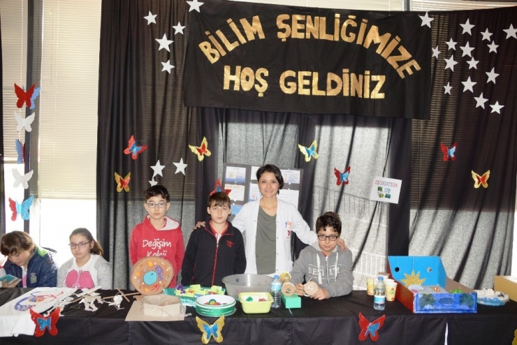 Aydın Değişim Koleji’nde Öğrenciler Öğrendiklerini Eserlere Yansıttı