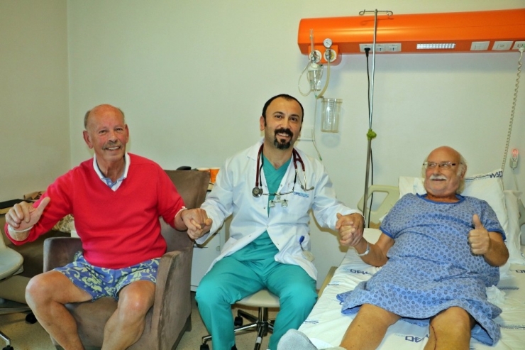 Kalp Hastası Turistler, Kendilerini Türk Hekimlere Emanet Ediyor