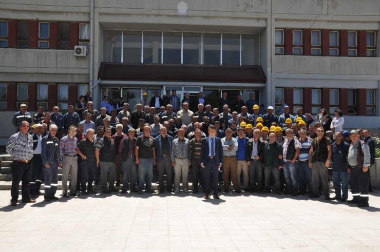 Şeker İşçileri Kadro İstiyor