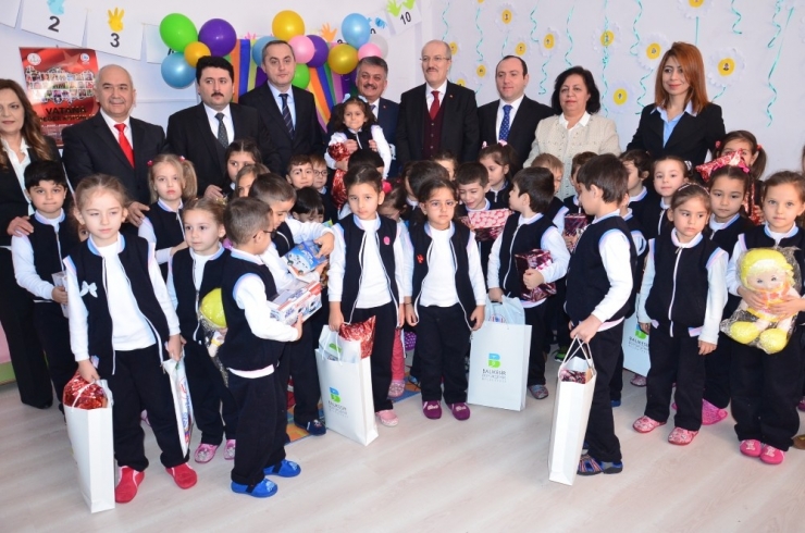 Balıkesir’de 184 Bin 366 Öğrenci Karne Aldı