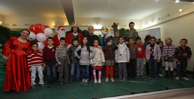 Bayraklı’da Tiyatro Festivali Başlıyor