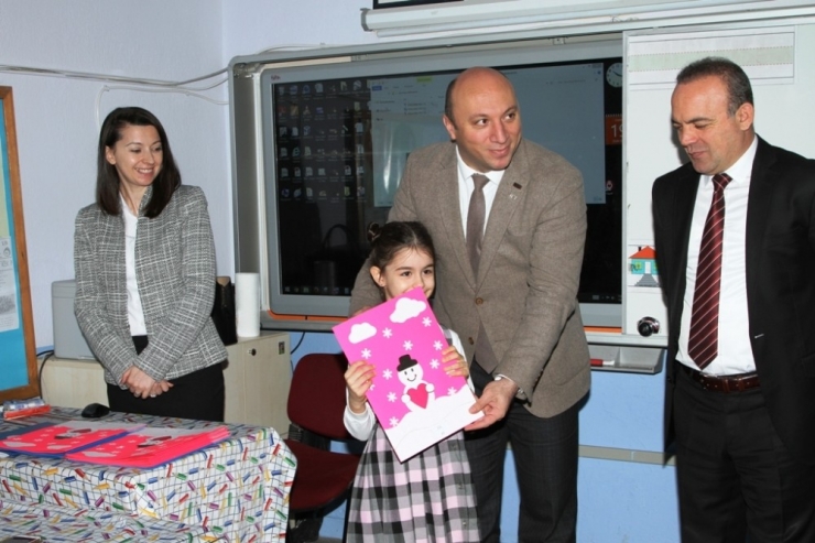 Ayvalık’ta Yarıyıl Karnesi Heyecanı