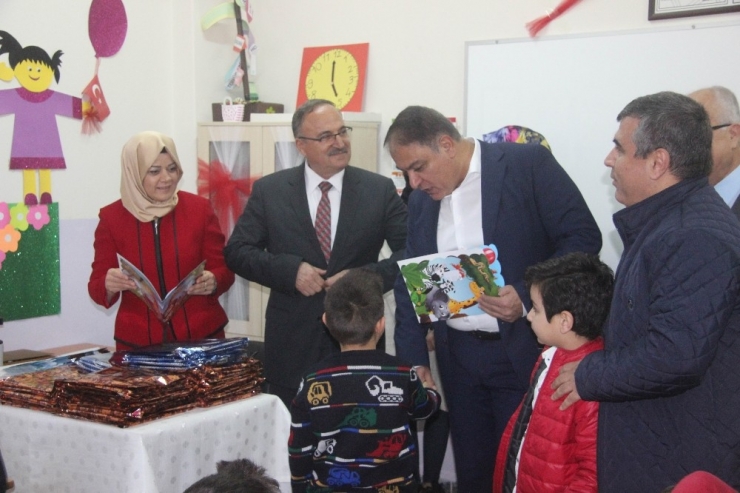 55 Bin Türk Ve Suriyeli Öğrenci Karne Aldı