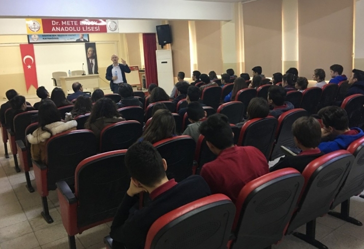 Milas’ta Öğrencilere Temel Dil Bilgisi Semineri