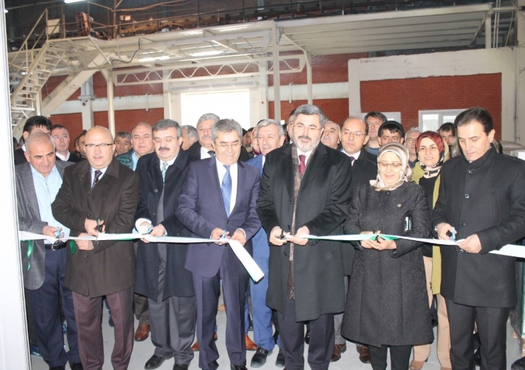 Türk Şekeri Paketler Halinde Afyonkarahisar’dan Piyasaya Sürülecek