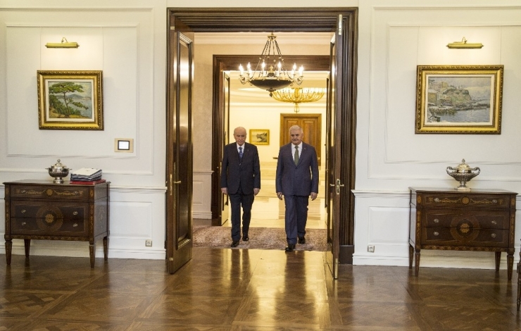 Başbakan Yıldırım Mhp Lideri Bahçeli Görüşmesi Başladı
