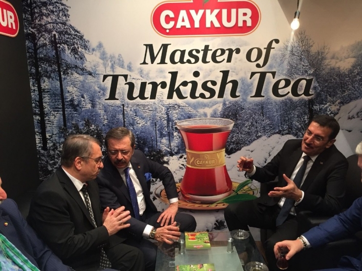 Çaykur, Katar’da Görücüye Çıktı