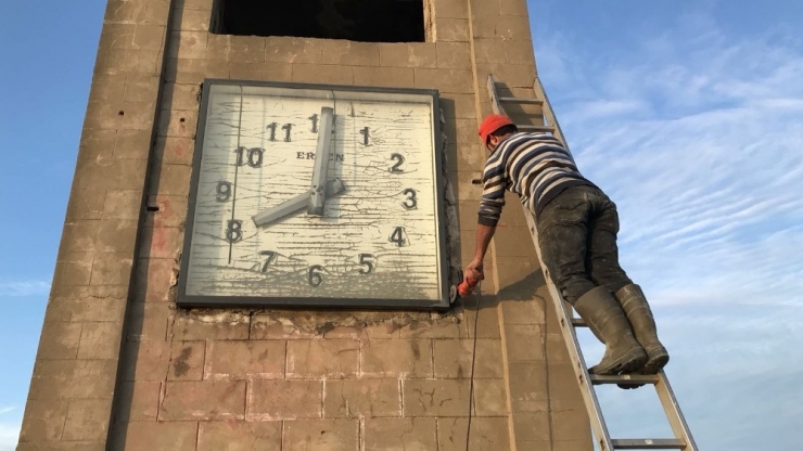Sinop Tarihi Saat Kulesi Restore Ediliyor