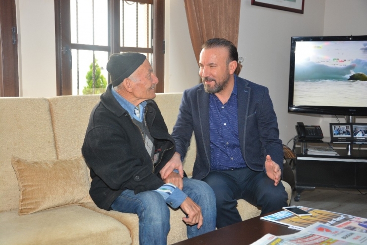 İzmit’te 10 Bin Vatandaş Emekli Evleri’nden Faydalanıyor