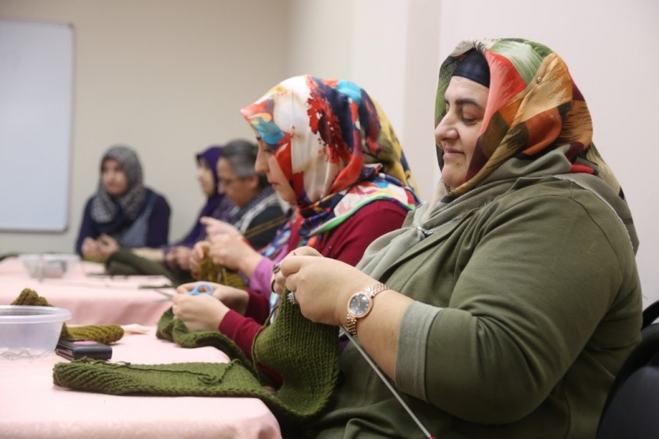 Ko-mek Öğrencilerinden Mehmetçiğe Destek