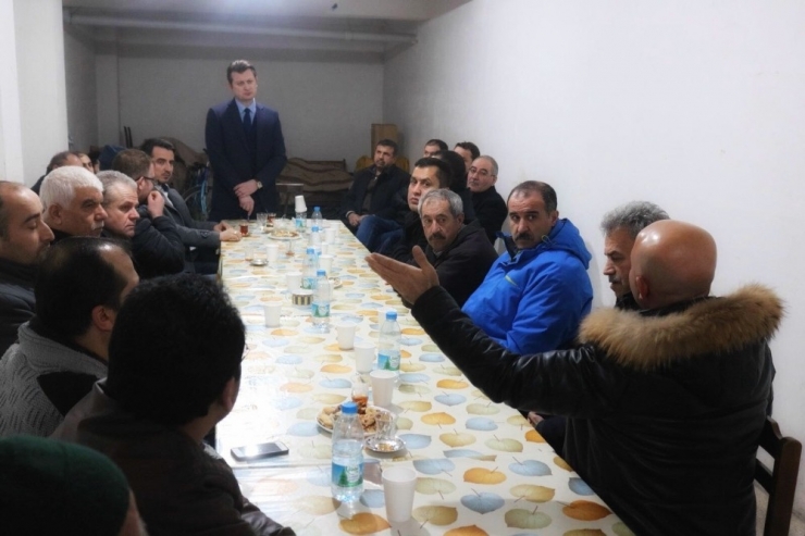 Ak Parti Odunpazarı İlçe Başkanı Volkan Doğan Site Sakinleriyle Bir Araya Geldi