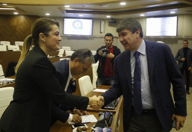 Otogar Alanı Parçalanarak Satılacak