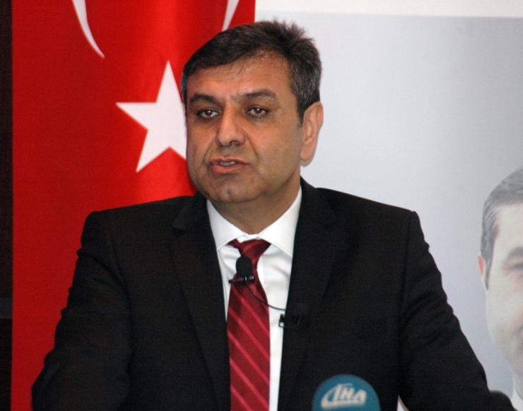 Doç. Dr. Yıldırım: “Şeker Hastalığının Cerrahi Bir Müdahalesi Artık Var”