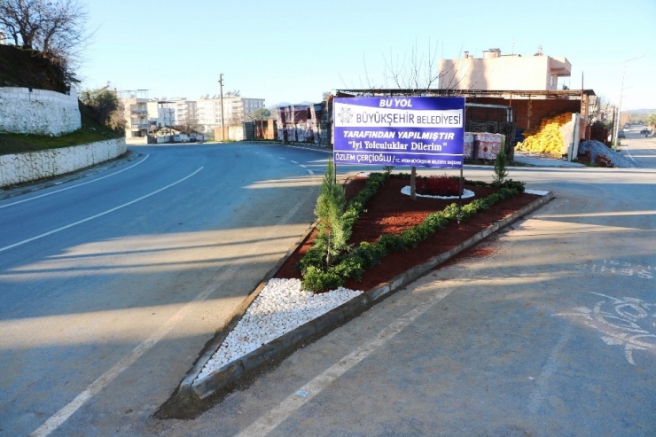 Aydın’da Yollar Ve Parklar Kışın Da Güzel