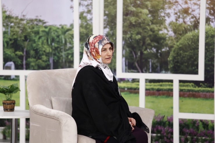 Esra Erol, Acılı Annenin Yeni Doğan Bebeğine ‘Yıldız Hilal’ İsmini Verdi