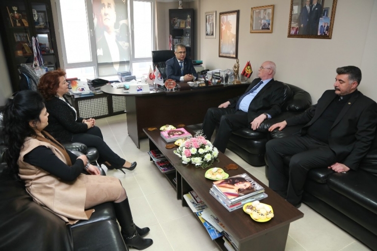 Kazım Kurt Meslek Odalarını Ziyaret Etti