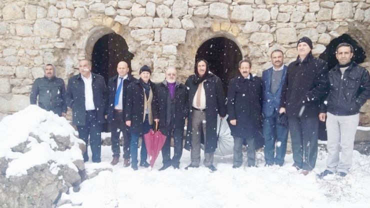 Manastır İçin Patrikhane Yetkilileri Çüngüş’te