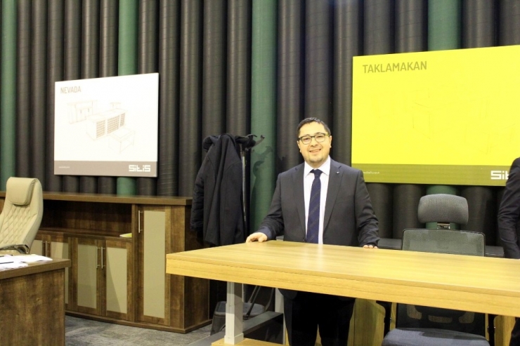 Sitis Ofis Yeni Ürünü ’Taklamakan’ı İstanbul Mobilya Fuarı’nda Tanıttı