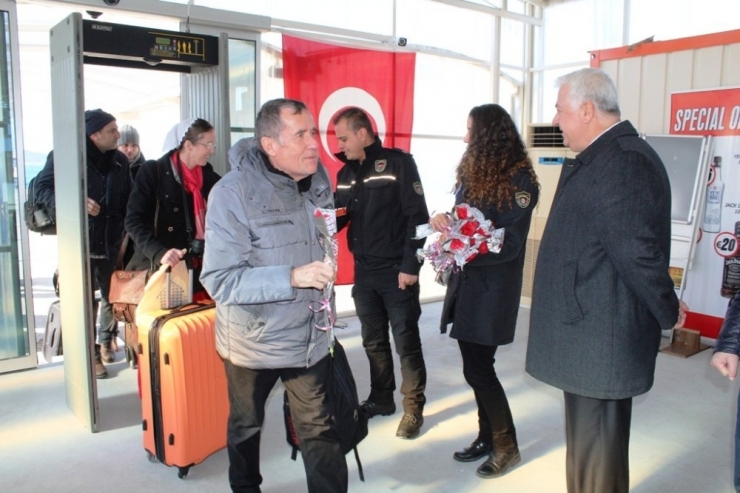 ’26 Ocak Dünya Gümrük Günü’ Ayvalık’ta Törenle Kutlandı