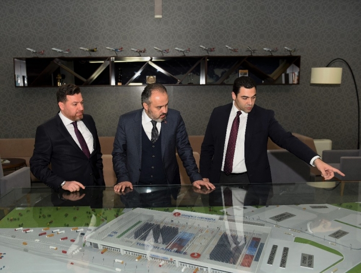 Uçakla Cenaze Nakli Başlıyor