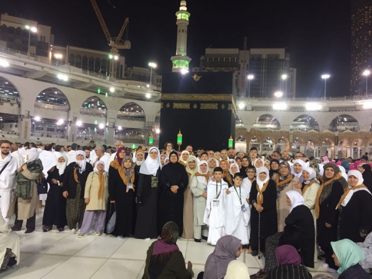 İhh Eskişehir’den, Türk Ordusu İçin Umre’de Toplu Dua