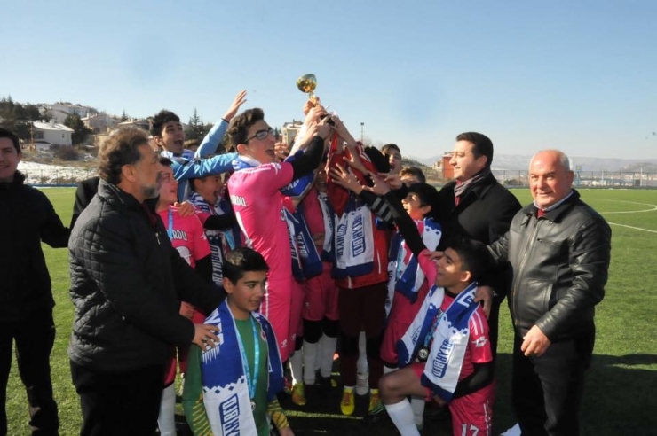 Belediye İdman Yurdu Spor Kulübü İl Şampiyonu