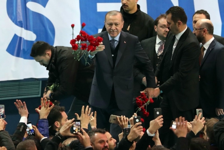 Cumhurbaşkanı Recep Tayyip Erdoğan’a, "Reis Bizi Afrin’e Götür" Tezahüratı